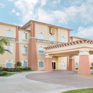 Super 8 By Wyndham Hidalgo At La Plaza Mall & Mcallen Airport